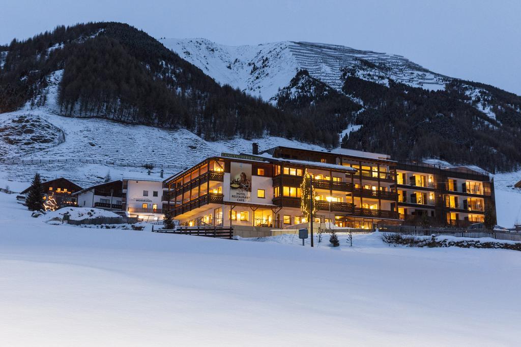 Langtaufererhof Hotel Melago Екстериор снимка
