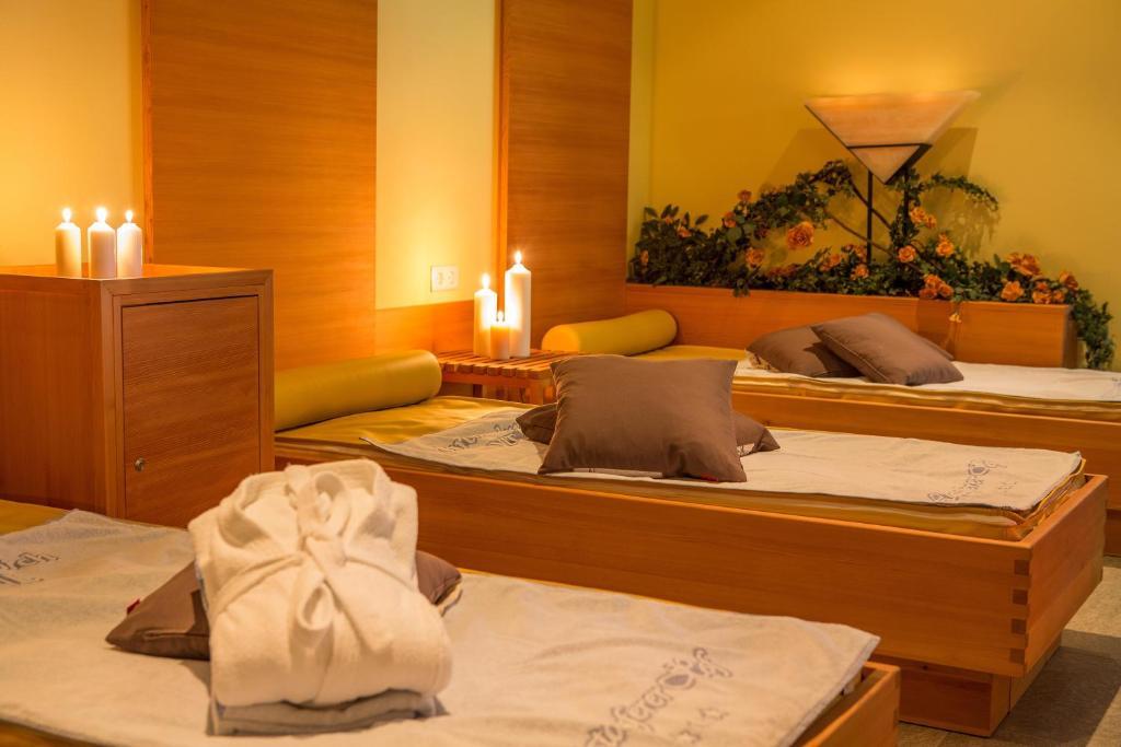 Langtaufererhof Hotel Melago Екстериор снимка