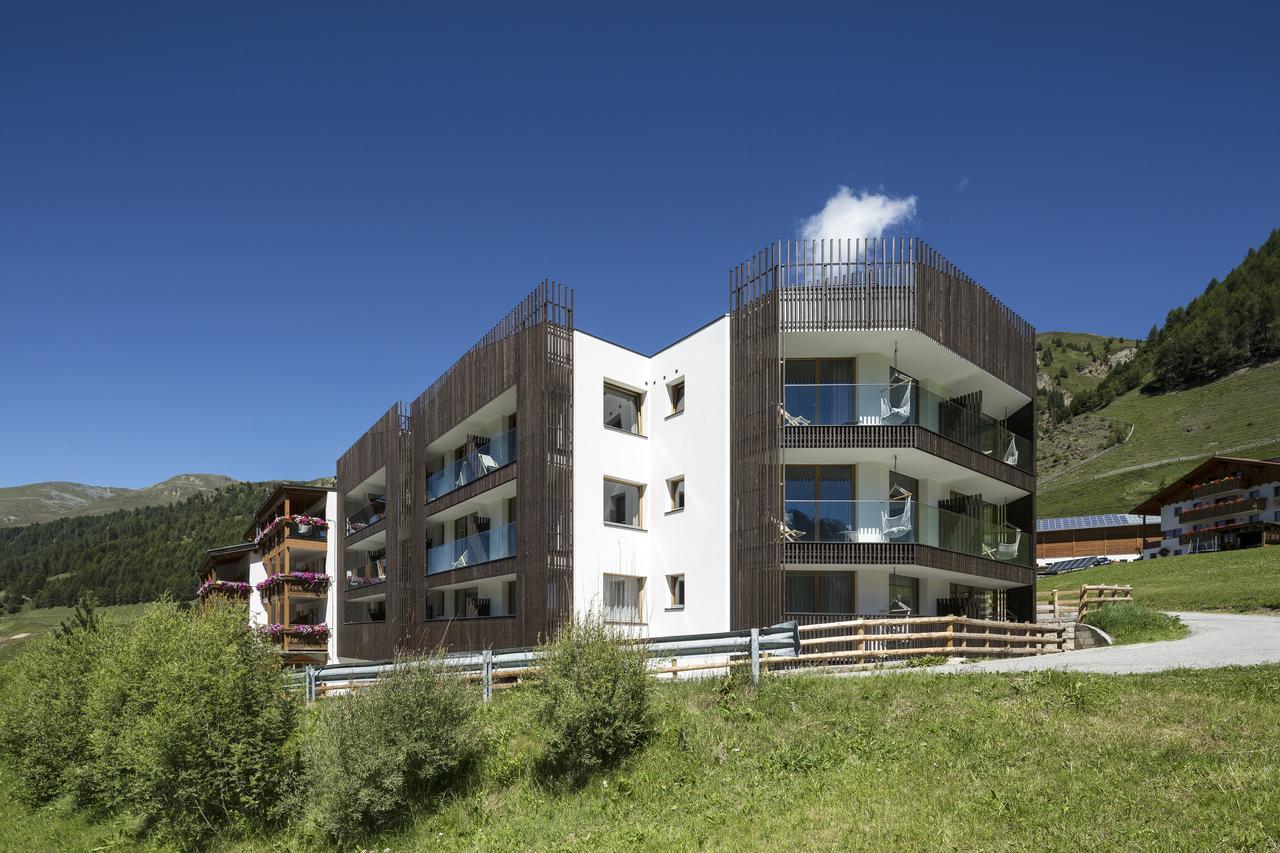 Langtaufererhof Hotel Melago Екстериор снимка